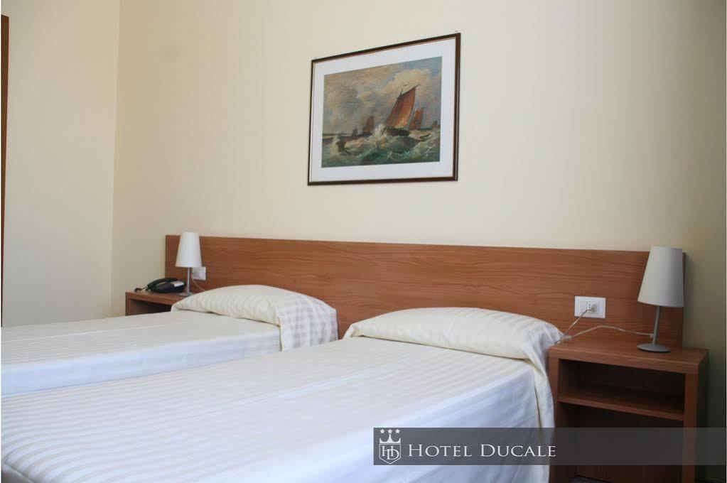 Hotel Ducale Vigevano Exterior photo